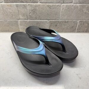 OOFOS Black and Blue Women's Sandals